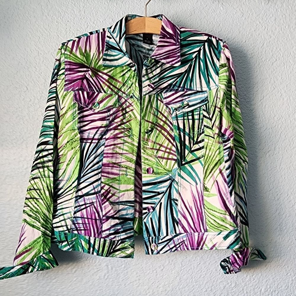 Margaret Frances 100% linen long sleeve front buttons palm leaves print jacket